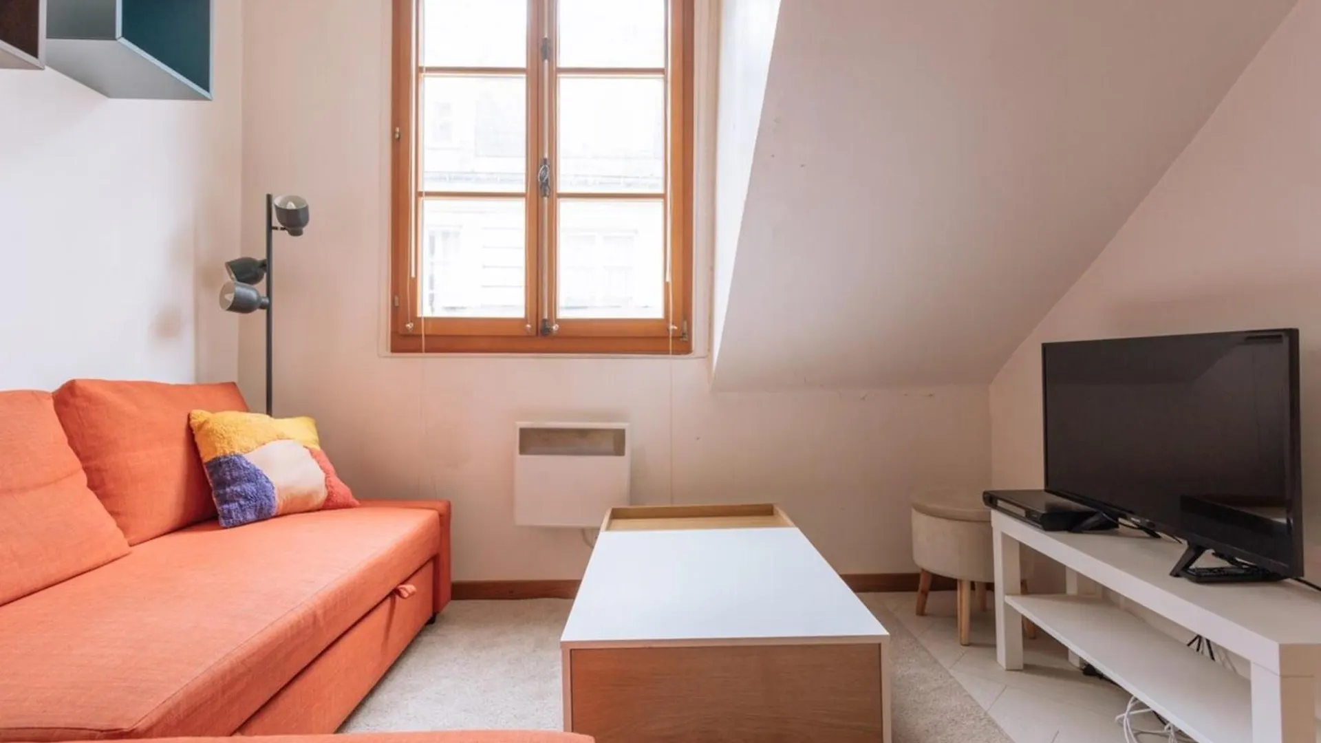 Vivid & Stylish 1bd Les Halles Paris! *